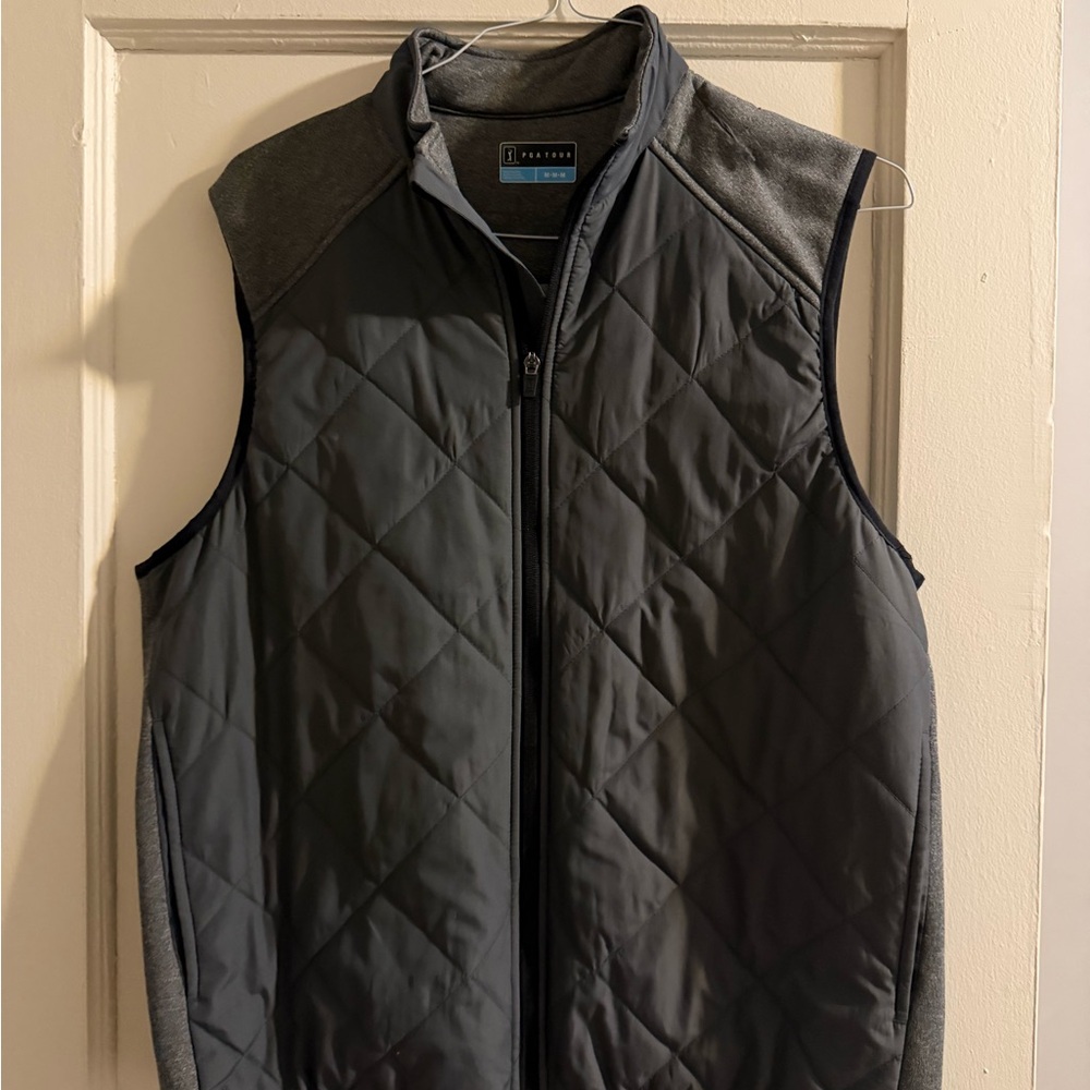 PGA Tour Men's Charcoal Quilted Vest